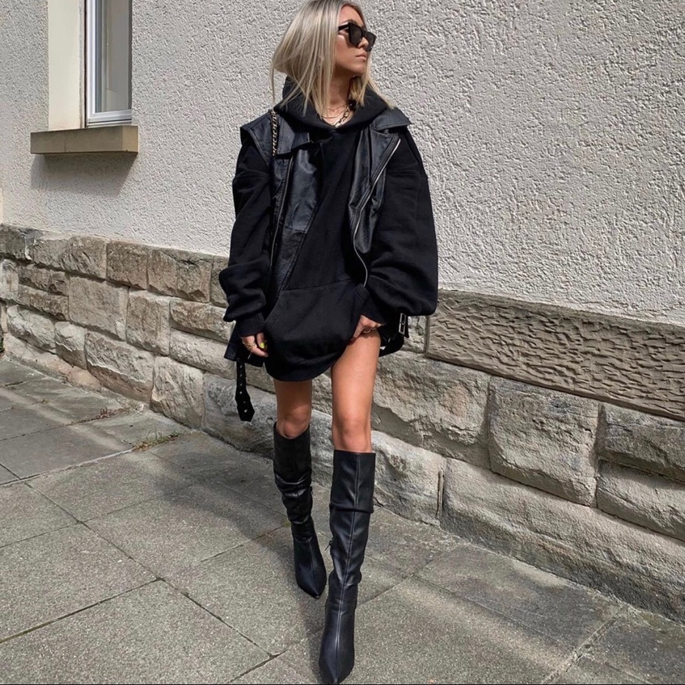 Brand new black boots